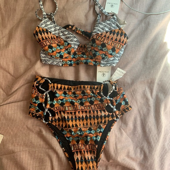 🌻Bathing suit - Picture 5 of 5